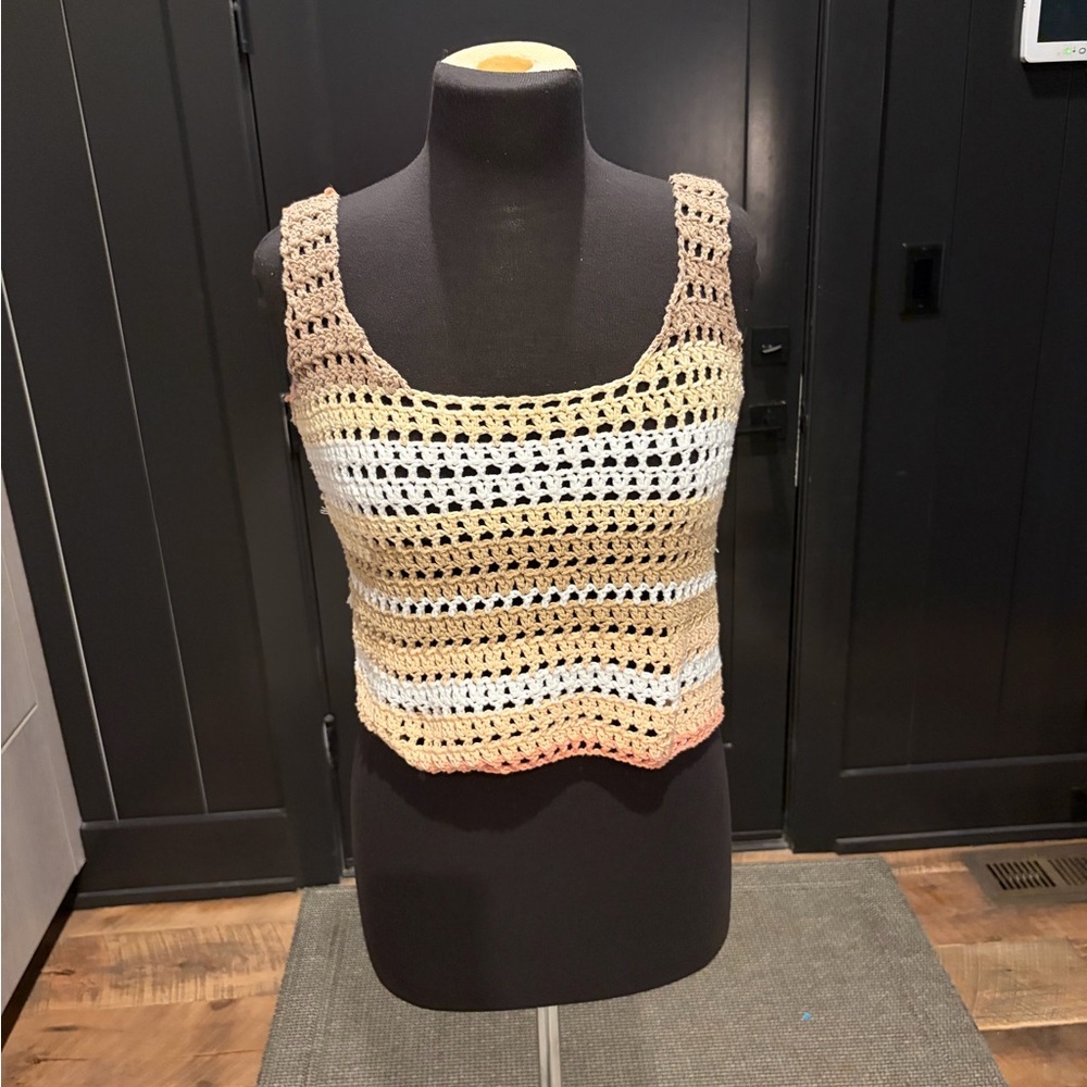 ✨ Handmade Boho Crochet Crop Tank Top – Neutral Stripe ✨